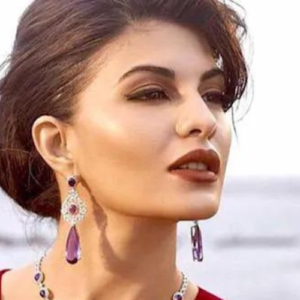 7 Makeup tricks to hide Your Freckles Like Jacqueline Fernandez